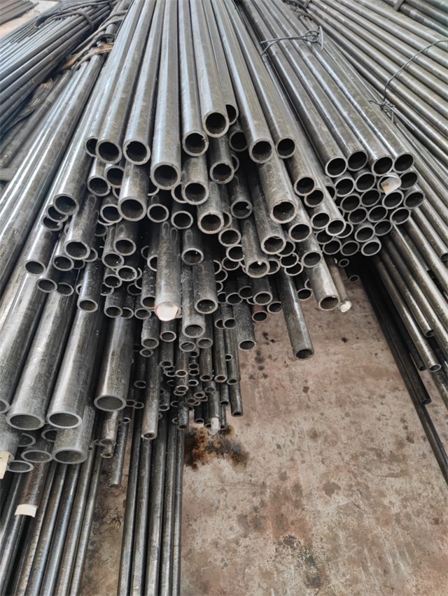 临沂精密光亮无缝钢管厂